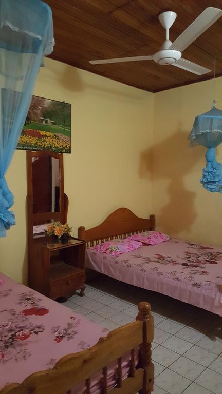 Isuruma Rest Kataragama Quarto foto